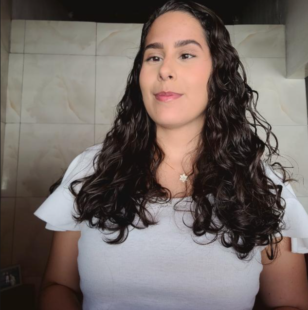 Aline Queiroz De Almeida